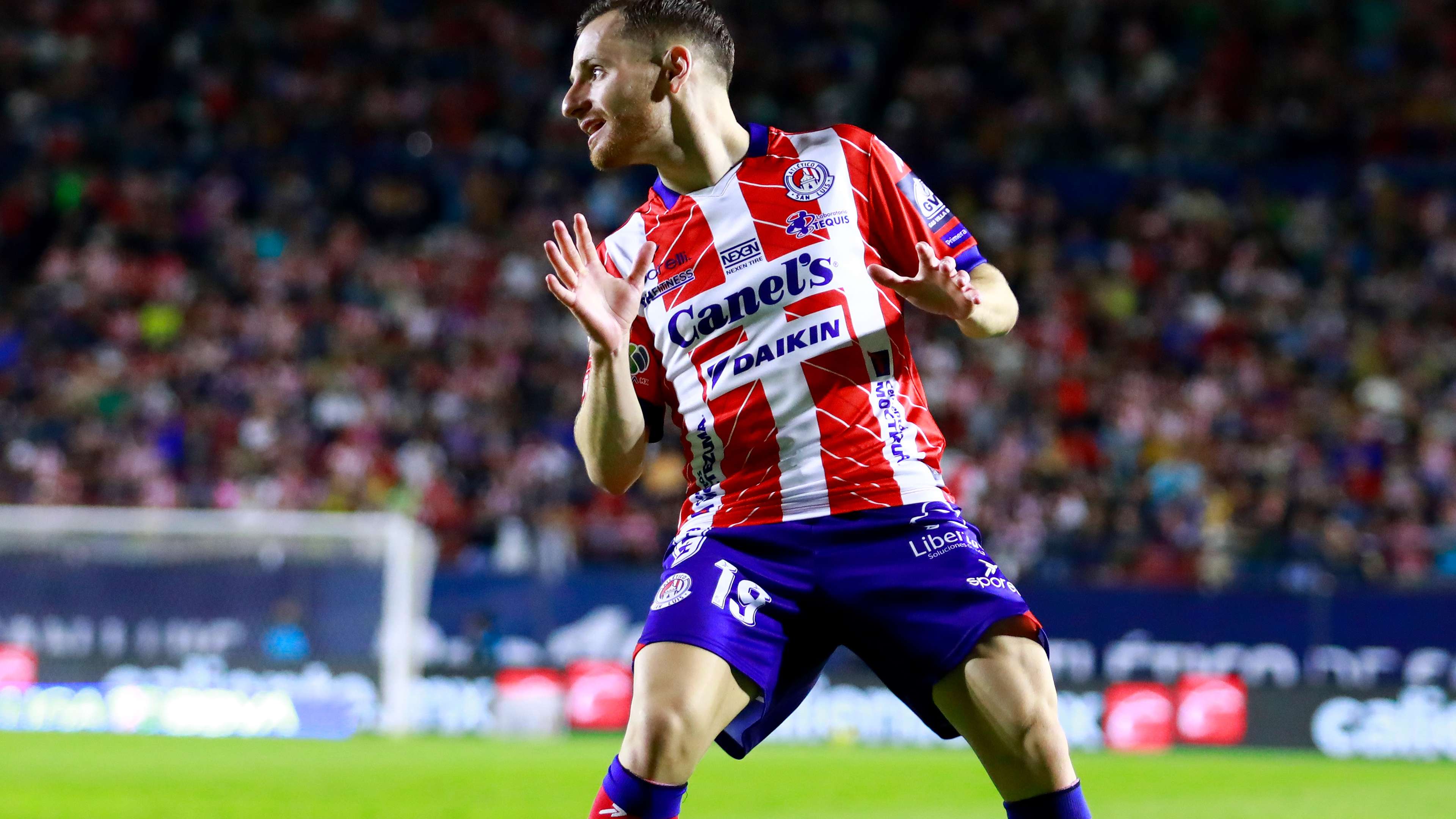 高居联赛前 高居联赛前