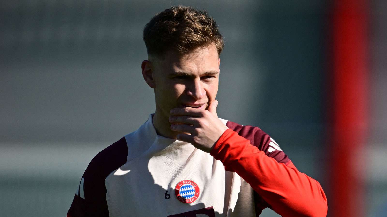 多方面的关 多方面的关